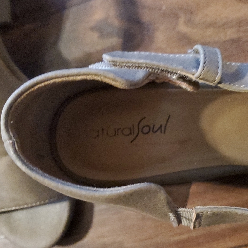 Natural Soul Tan Mules - Picture 3 of 8